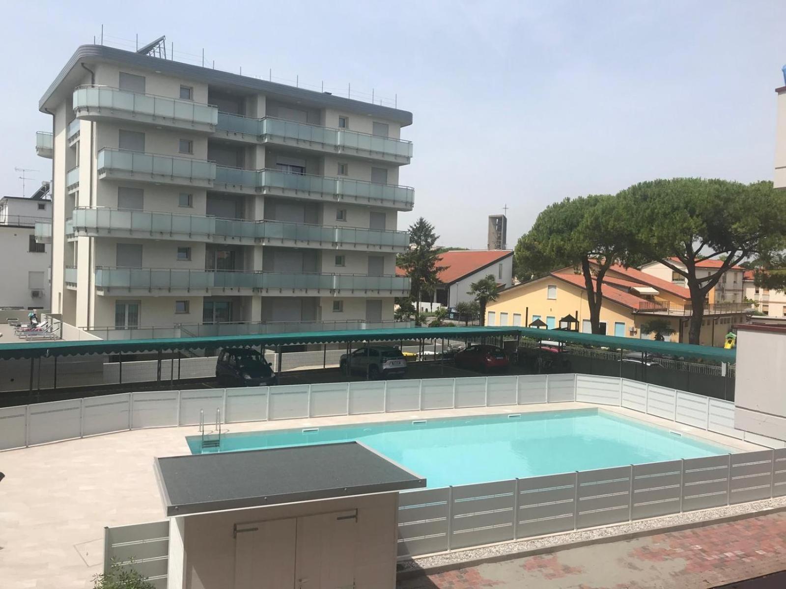 Appartamento Holiday Caorle Esterno foto